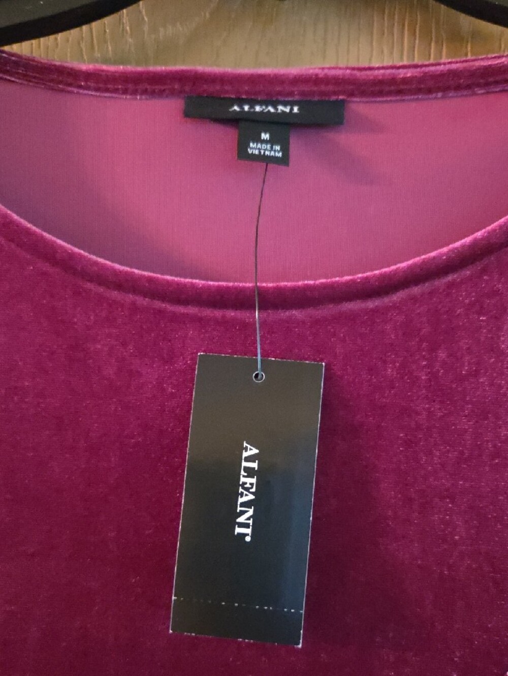 Alfani Wine Plum Velvet High-Low Tunic with Silver Shimmer, NWT size Med. - Picture 2 of 6